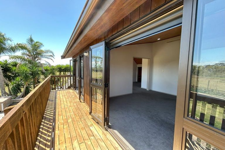 Photo of property in 62b Mcrobbie Road, Kingseat, Papakura, 2580