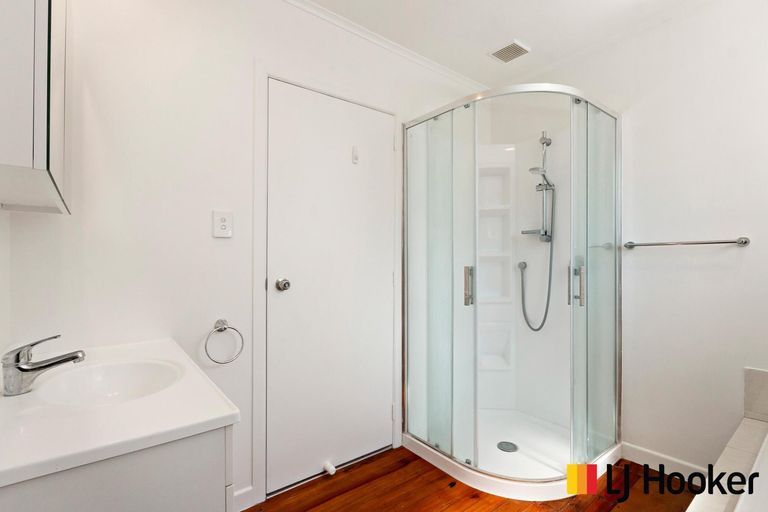 Photo of property in 5a Kauri Drive, Waiuku, 2123