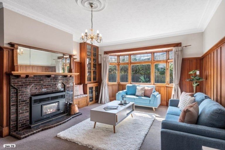 Photo of property in 60 Tui Street, Fendalton, Christchurch, 8041