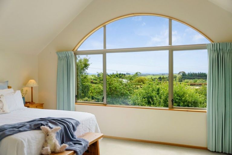 Photo of property in 99 Settlement Road, Te Horo, Otaki, 5582