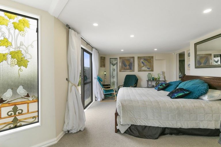 Photo of property in 23 Meadowbank Drive, Belmont, Lower Hutt, 5010