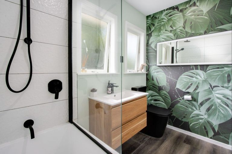 Photo of property in 5 Bennett Place, Onekawa, Napier, 4110