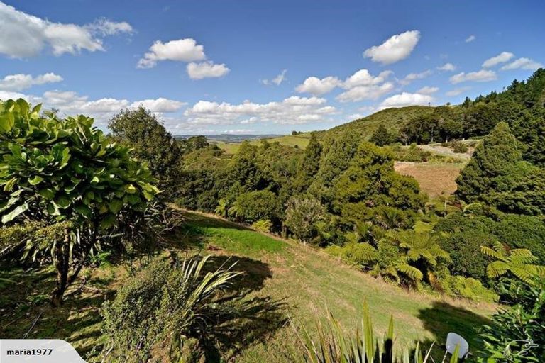 Photo of property in 577 Redoubt Road, Flat Bush, Auckland, 2019