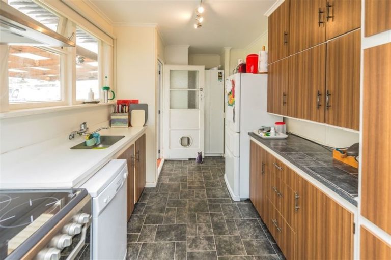 Photo of property in 25 Ruapehu Street, Castlecliff, Whanganui, 4501