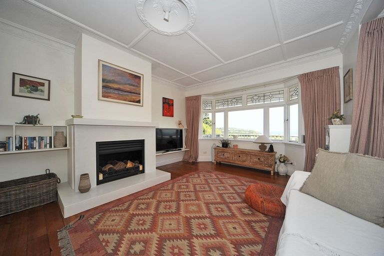 Photo of property in 25 Seatoun Heights Road, Miramar, Wellington, 6022