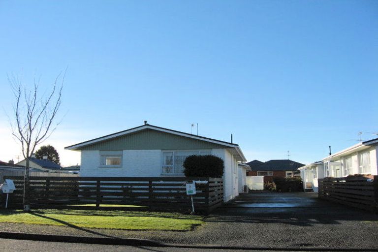 Photo of property in 251b Park Street, Winton, 9720