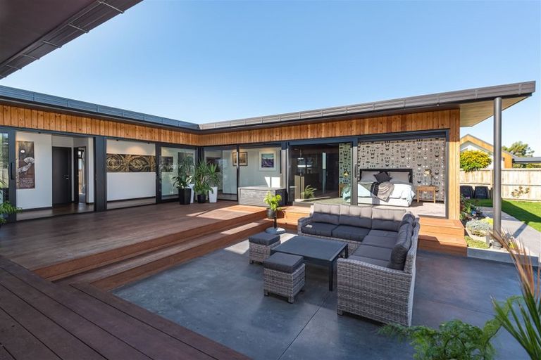 Photo of property in 16 Ardrossan Way, Tai Tapu, 7672