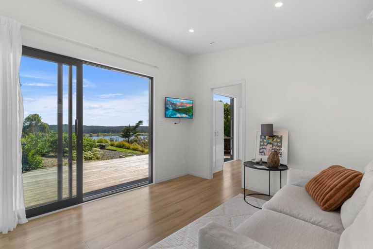 Photo of property in 562 Ocean View Road, Te Arai, Wellsford, 0975