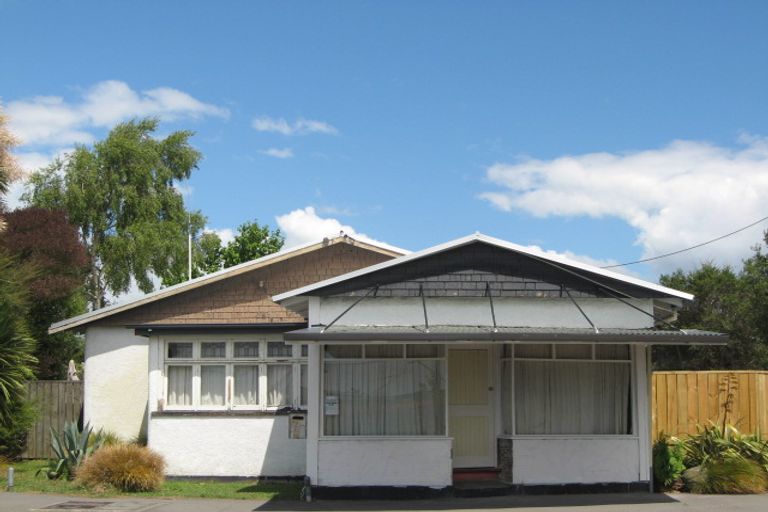 Photo of property in 24 Shirley Road, Shirley, Christchurch, 8013