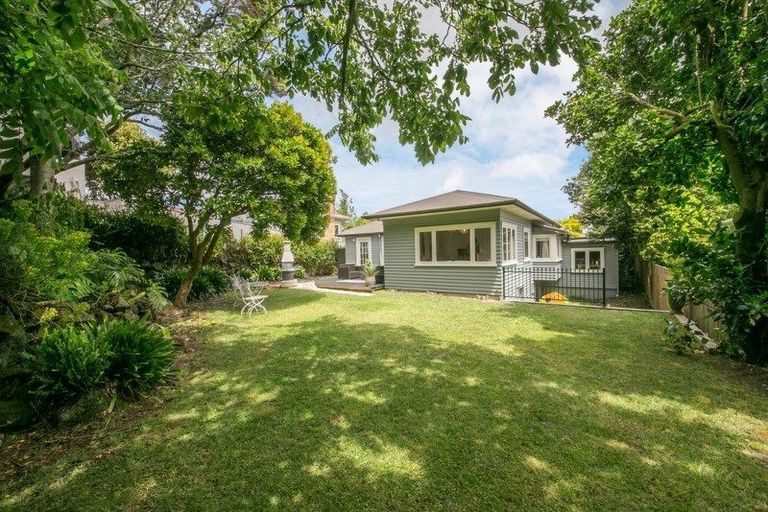 Photo of property in 22 Killeen Place, Flat Bush, Auckland, 2019