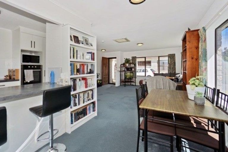 Photo of property in 2a Princess Street, Te Puke, 3119