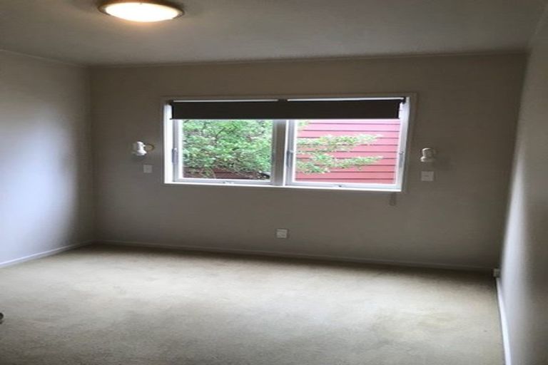 Photo of property in 2 Hornsey Road, Melrose, Wellington, 6023