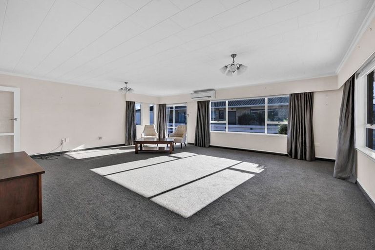 Photo of property in 25 Victoria Street, Hawera, 4610