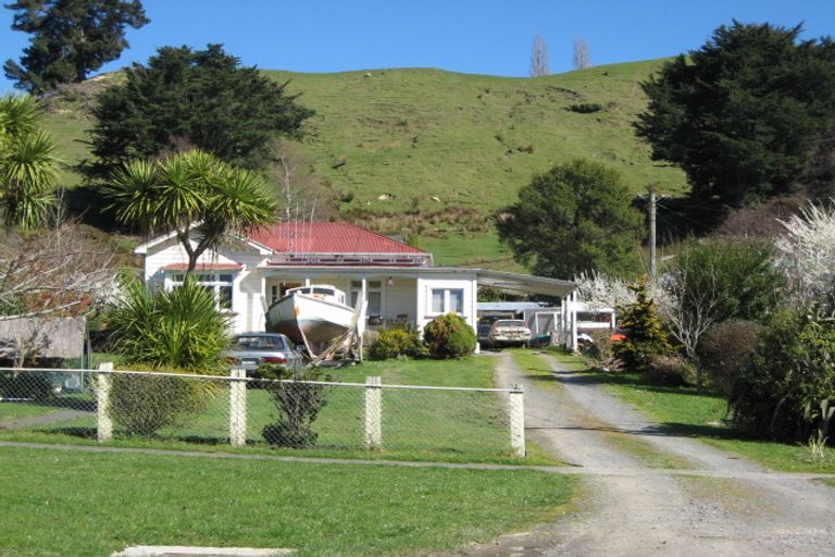 Photo of property in 3a Ongo Road, Hunterville, 4730