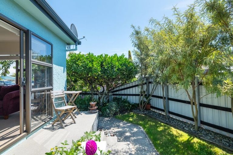 Photo of property in 2/134 Parkers Road, Tahunanui, Nelson, 7011