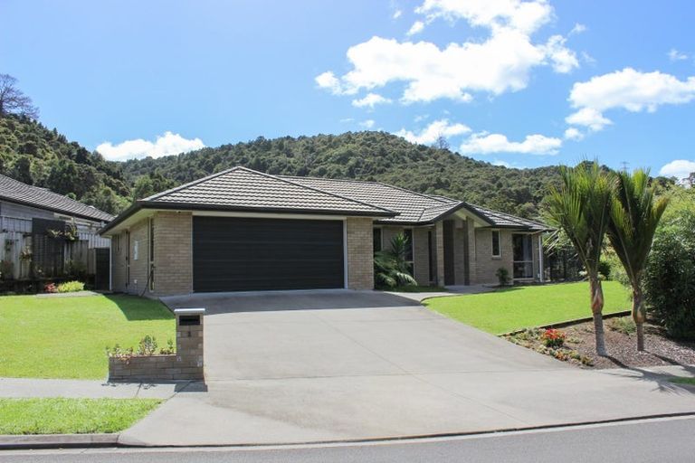 Photo of property in 2 Tieke Place, Horahora, Whangarei, 0110