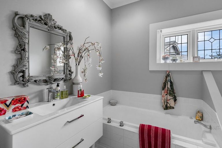 Photo of property in 171 Springfield Road, St Albans, Christchurch, 8014