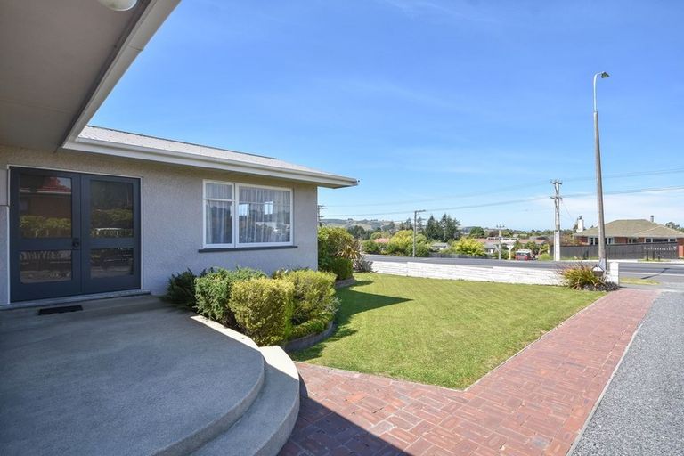 Photo of property in 98 Main Road, Fairfield, Dunedin, 9018