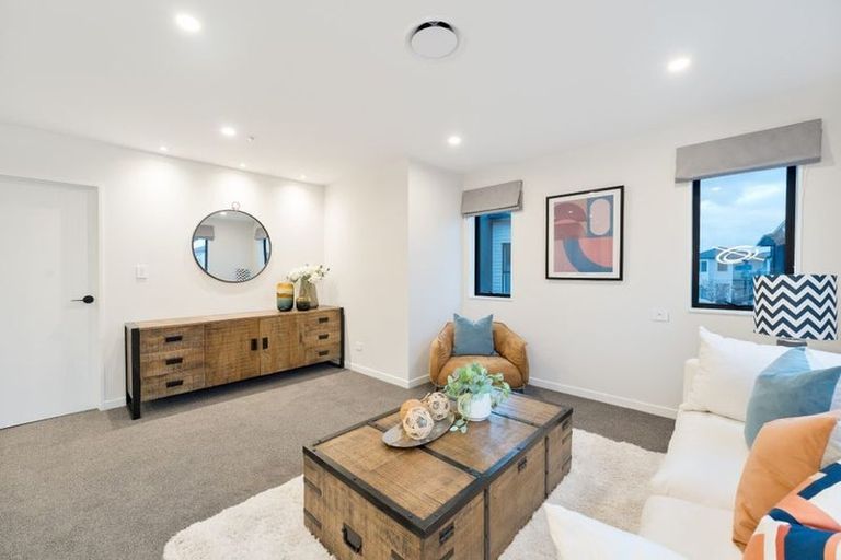 Photo of property in 11 Rapunga Drive, Hobsonville, Auckland, 0616