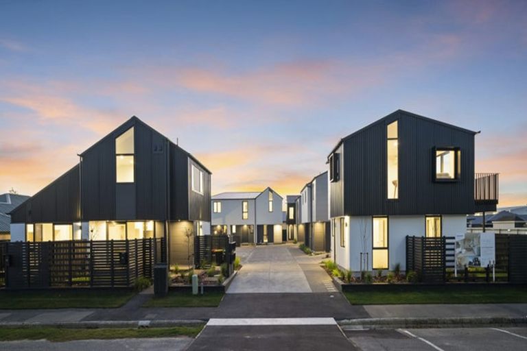 Photo of property in 4/15 Silvester Street, Woolston, Christchurch, 8023