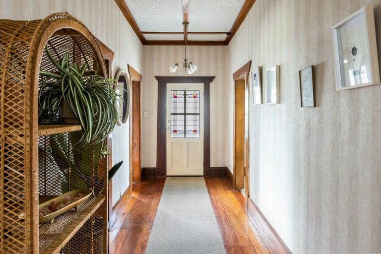 Photo of property in 163 Georges Drive, Napier South, Napier, 4110