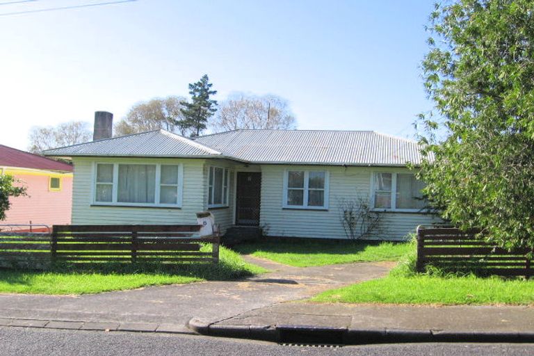 Photo of property in 6 Tindall Crescent, Otara, Auckland, 2023