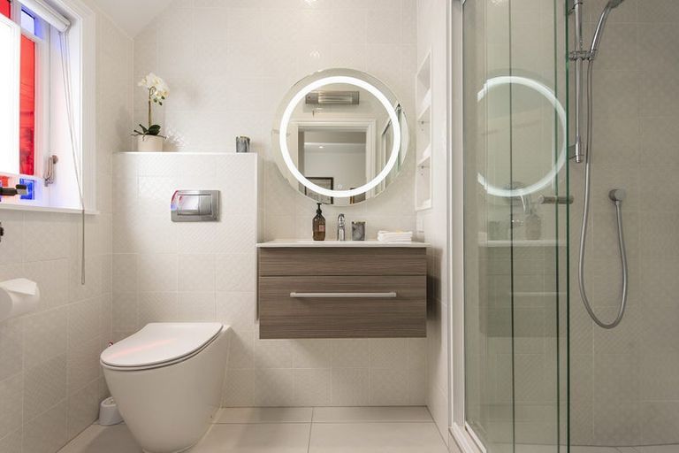 Photo of property in 6 Brougham Street, Mount Victoria, Wellington, 6011