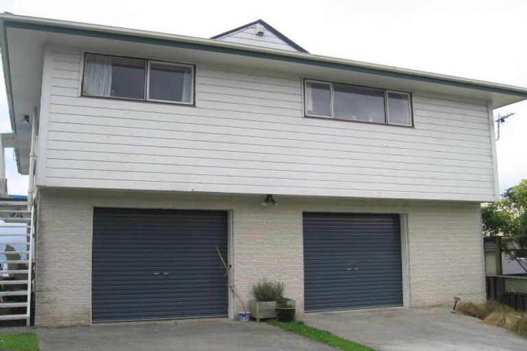 Photo of property in 6 Nagpur Terrace, Broadmeadows, Wellington, 6035