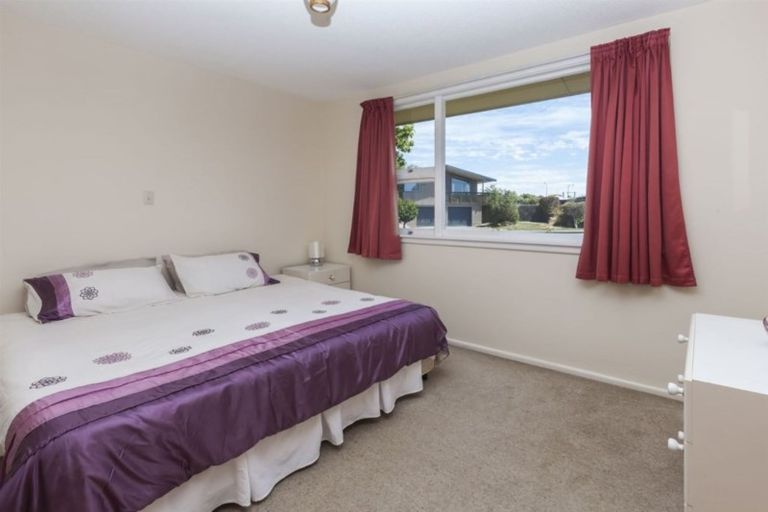 Photo of property in 9 Fraser Place, Rangiora, 7400