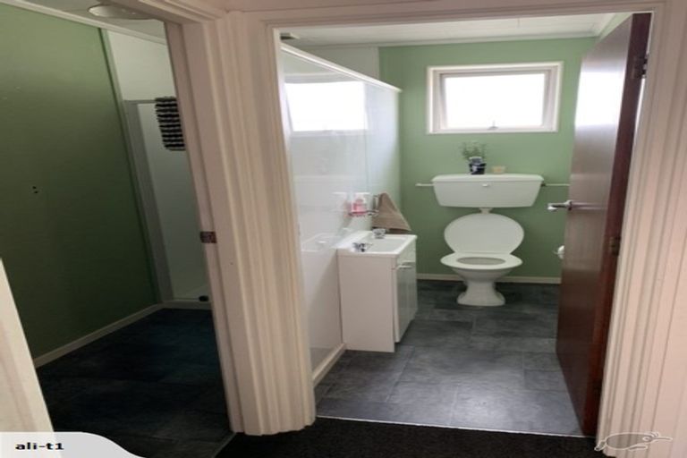 Photo of property in 39 Lauder Crescent, Heidelberg, Invercargill, 9812