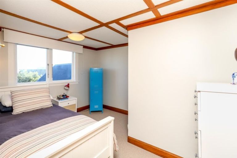 Photo of property in 41 Hamblyn Street, Strandon, New Plymouth, 4312