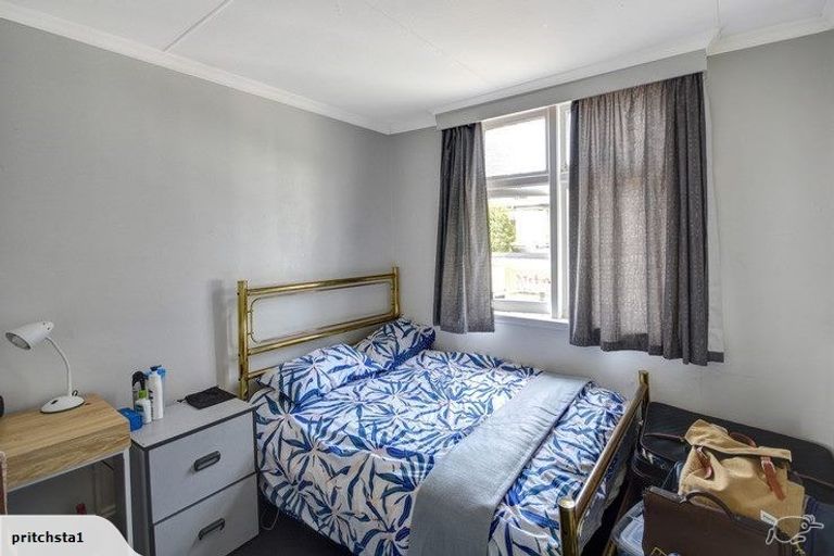 Photo of property in 84 Queen Street, North Dunedin, Dunedin, 9016