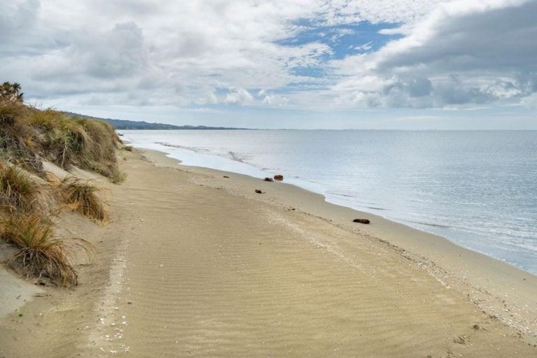 Photo of property in 1162 Collingwood-puponga Main Road, Pakawau, Collingwood, 7073