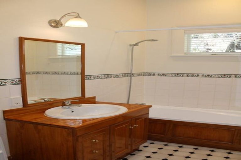 Photo of property in 31 Stratford Street, Merivale, Christchurch, 8014