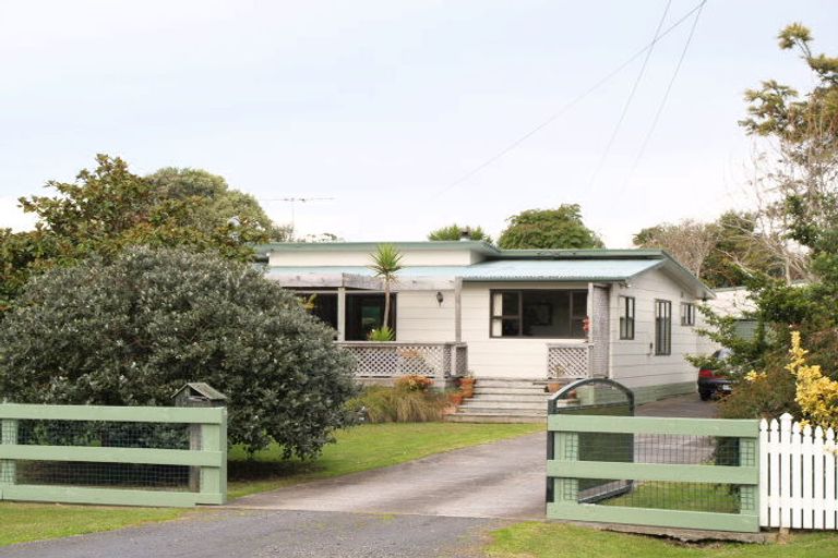 Photo of property in 15 First View Avenue, Beachlands, Auckland, 2018