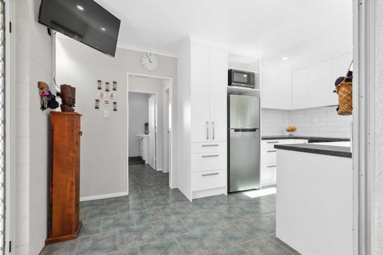 Photo of property in 45c Ferry Road, Clive, 4102