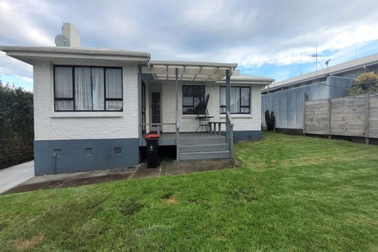 Photo of property in 2 Jefferson Place, Brookfield, Tauranga, 3110