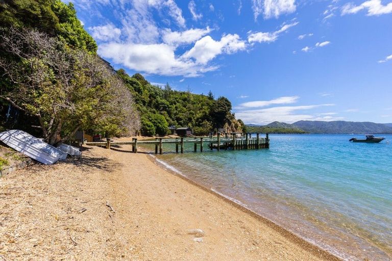 Photo of property in 181-209 Port Underwood Road, Waikawa, Picton, 7281
