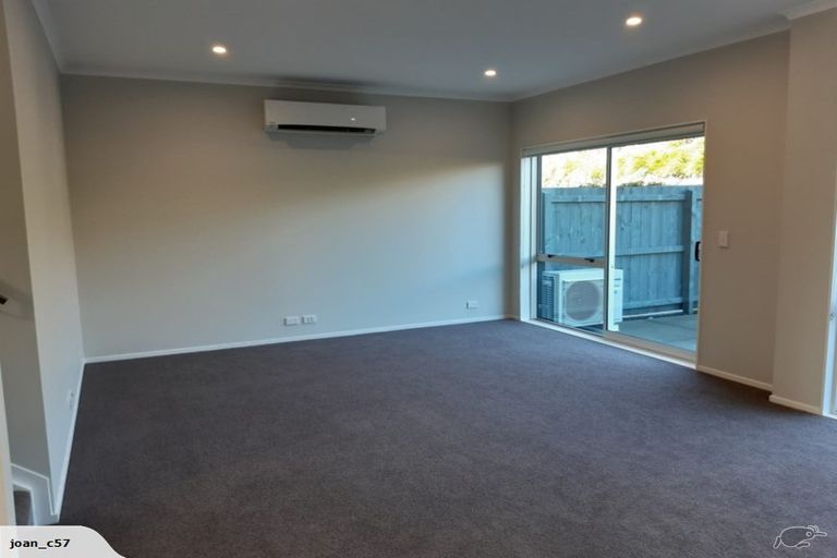 Photo of property in 28 Tamiro Road, Whenuapai, Auckland, 0618