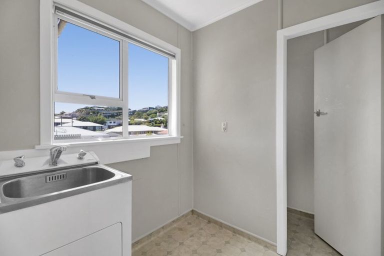 Photo of property in 8 Lydford Place, Spotswood, New Plymouth, 4310