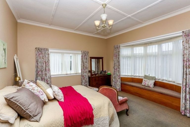 Photo of property in 16 Sanders Avenue, Westown, New Plymouth, 4310