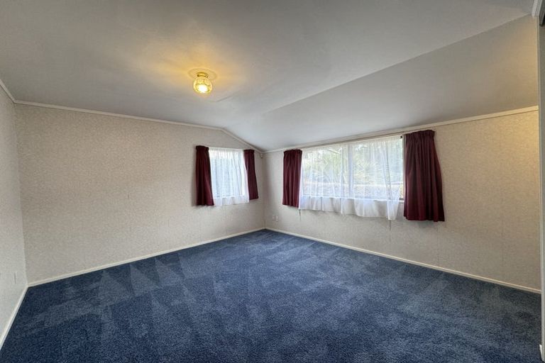 Photo of property in 20 Karetu Road, Greenlane, Auckland, 1051