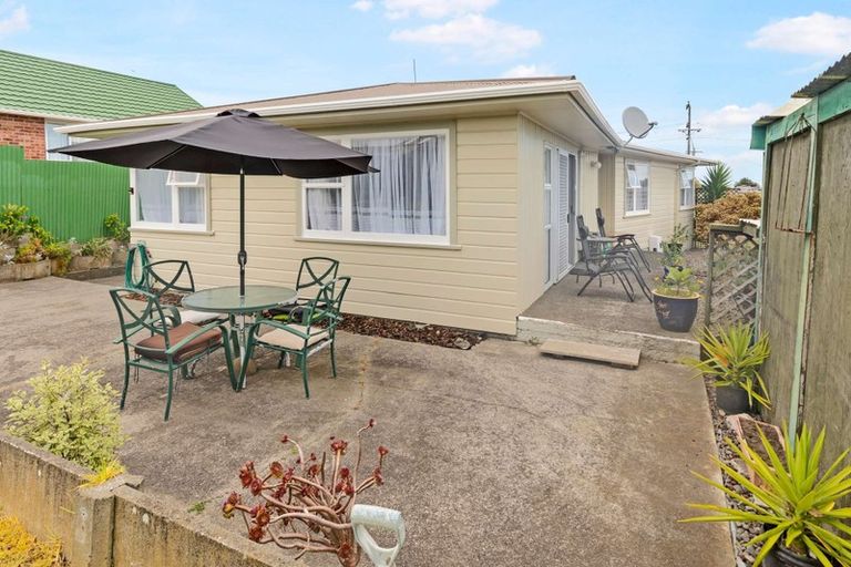 Photo of property in 184 Puriri Street, Castlecliff, Whanganui, 4501