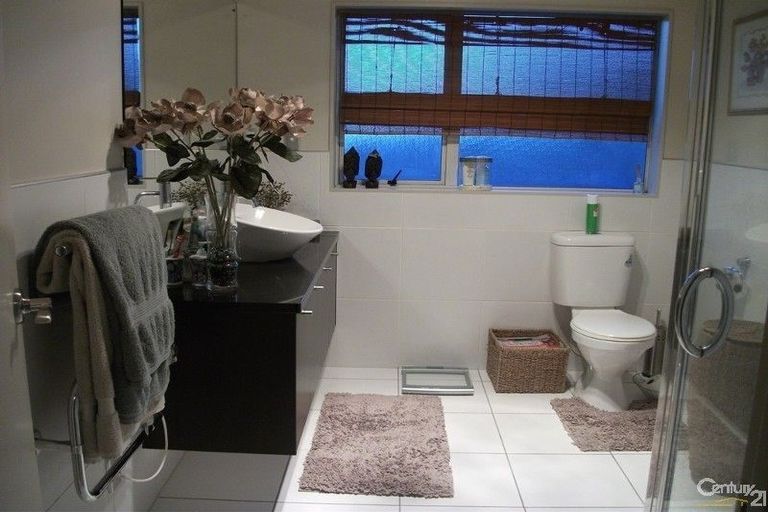 Photo of property in 400 Chapel Road, Flat Bush, Auckland, 2016