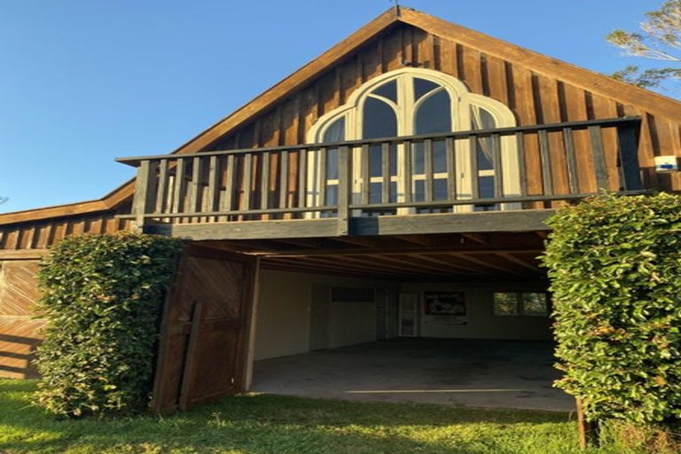 Photo of property in 144 Wade River Road, Wade Heads, Whangaparaoa, 0932