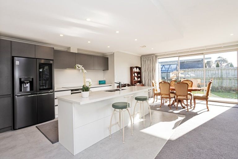 Photo of property in 45 Northside Drive, Waikiwi, Invercargill, 9810