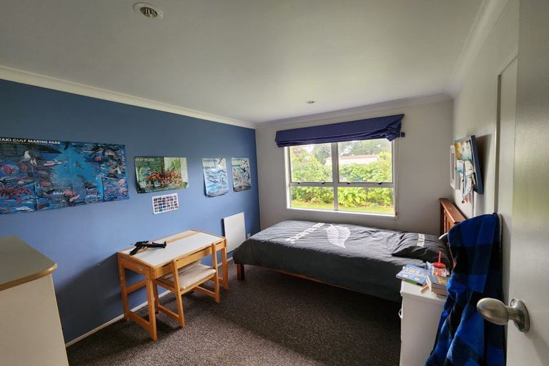 Photo of property in 115 Ross Street, Pirongia, 3802