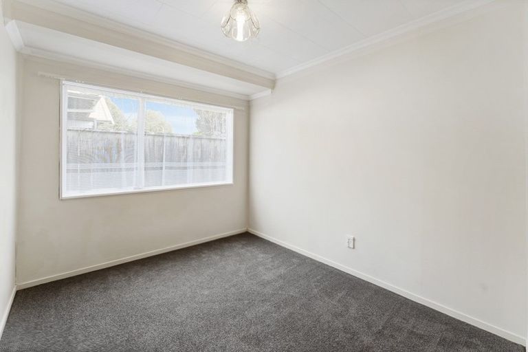 Photo of property in 31 Fitzroy Road, Fitzroy, New Plymouth, 4312