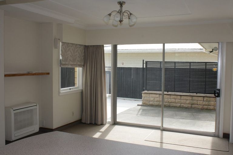 Photo of property in 9 Longmuir Street, Ilam, Christchurch, 8041