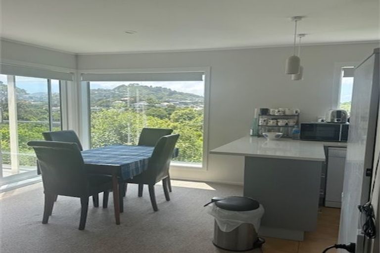Photo of property in 39 Espin Crescent, Karori, Wellington, 6012